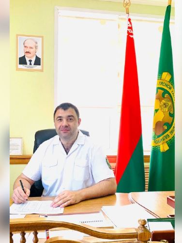 Директор